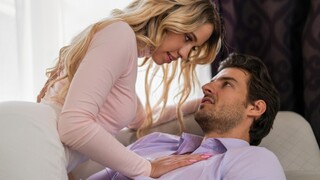 Cowgirl Khloe Rides Big Cock - sex videos online YAY.PORN