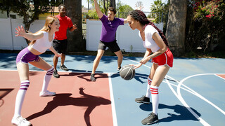 Maya's Creamy Swap - sex videos online YAY.PORN