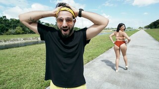 Shaved Pussy Latina Gets Rough Deepthroat and Missionary Action - sex videos online YAY.PORN