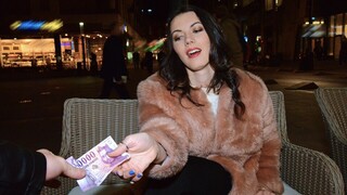 Broad Gets Bangs in Euro Sex Scene - sex videos online YAY.PORN