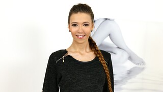 She Loves Giving Handjobs and Blowjobs - sex videos online YAY.PORN