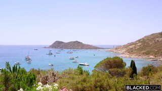 Interracial Vacation Sex - Mia Melano Sucks & Rides Freddy Gong - sex videos online YAY.PORN