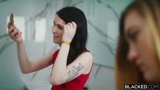 Brunette Babe Sucks & Rides in Wild Threesome - sex videos online YAY.PORN