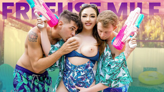 Me and My Friends at Home - sex videos online YAY.PORN